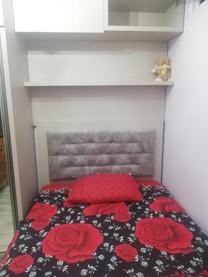 Apartment Irina Батуми Екстериор снимка