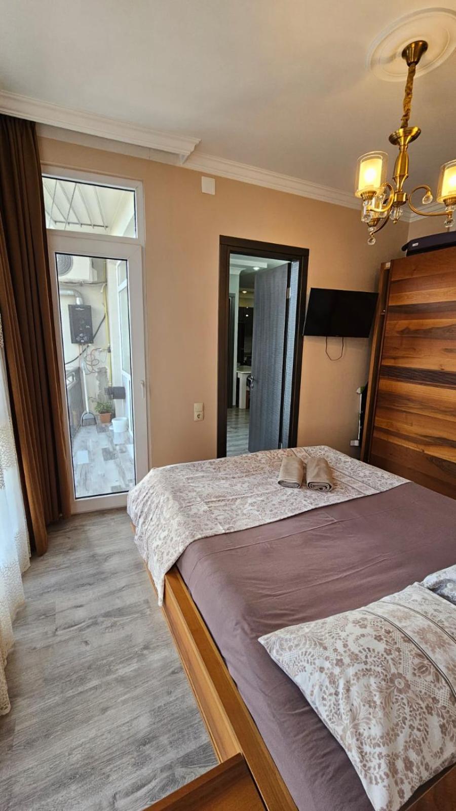 Apartment Irina Батуми Екстериор снимка