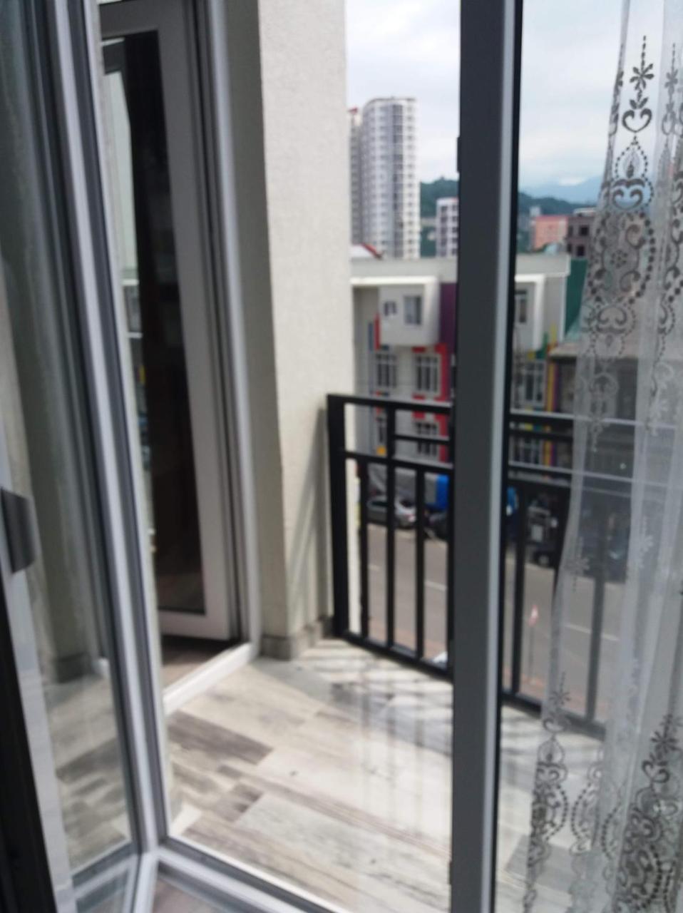 Apartment Irina Батуми Екстериор снимка